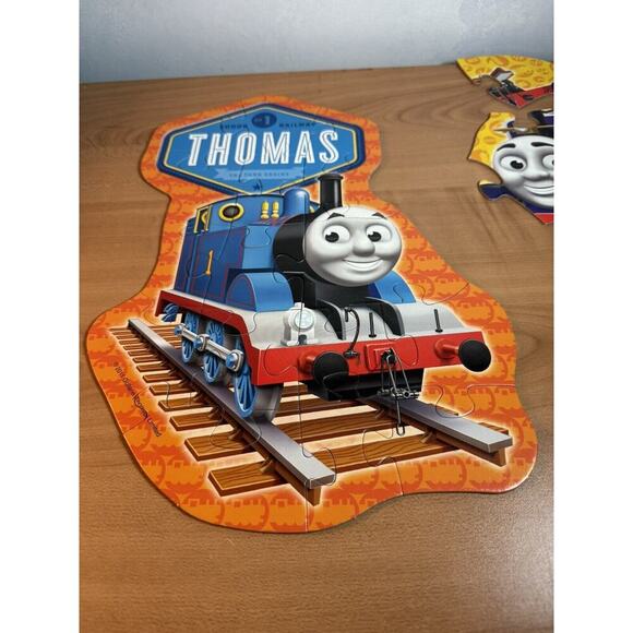 Ravensburger Thomas & Friends 4 Large Shaped Puzzles: Percy James Charlie Thomas - Picture 7 of 9